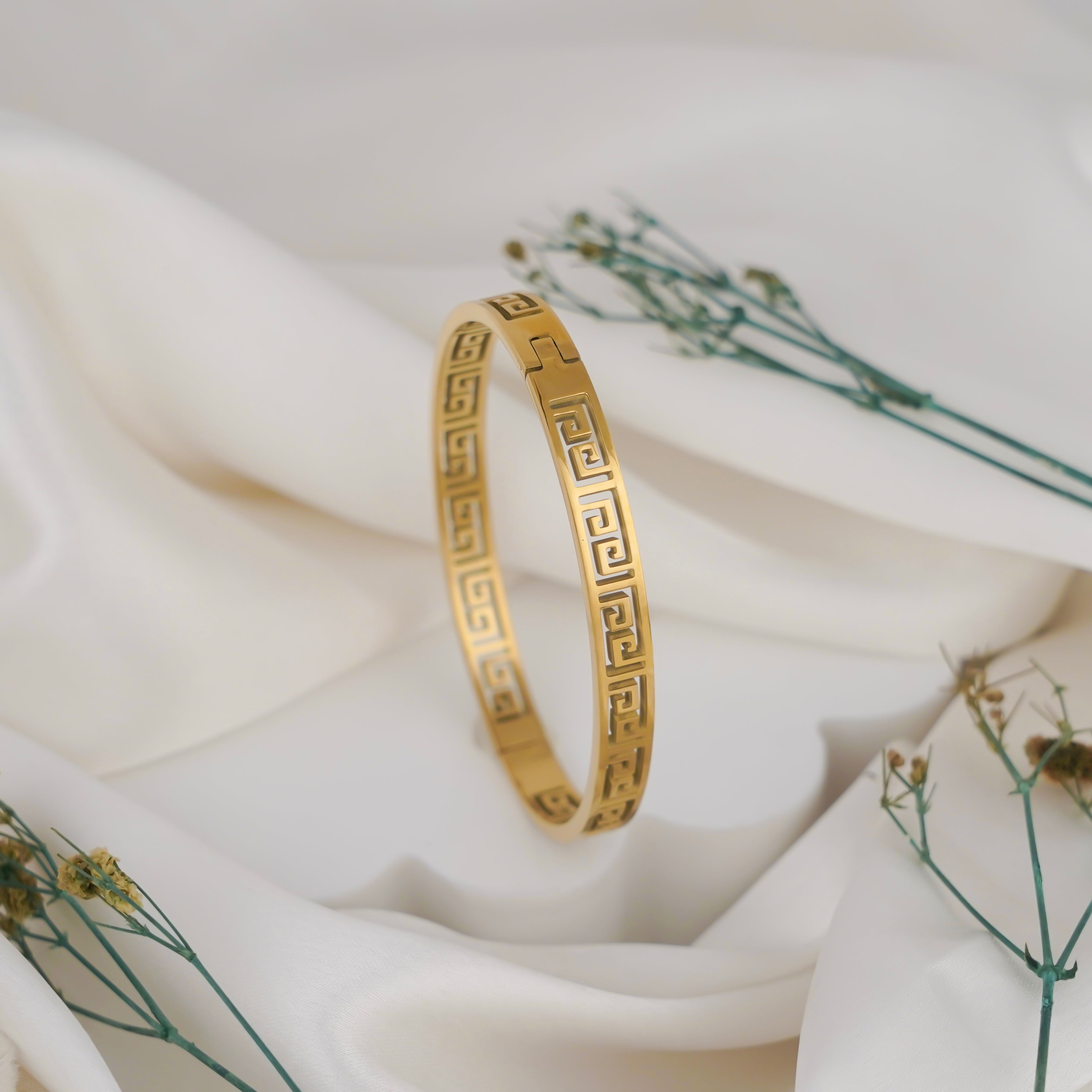 Samara Gold Openwork Bracelet