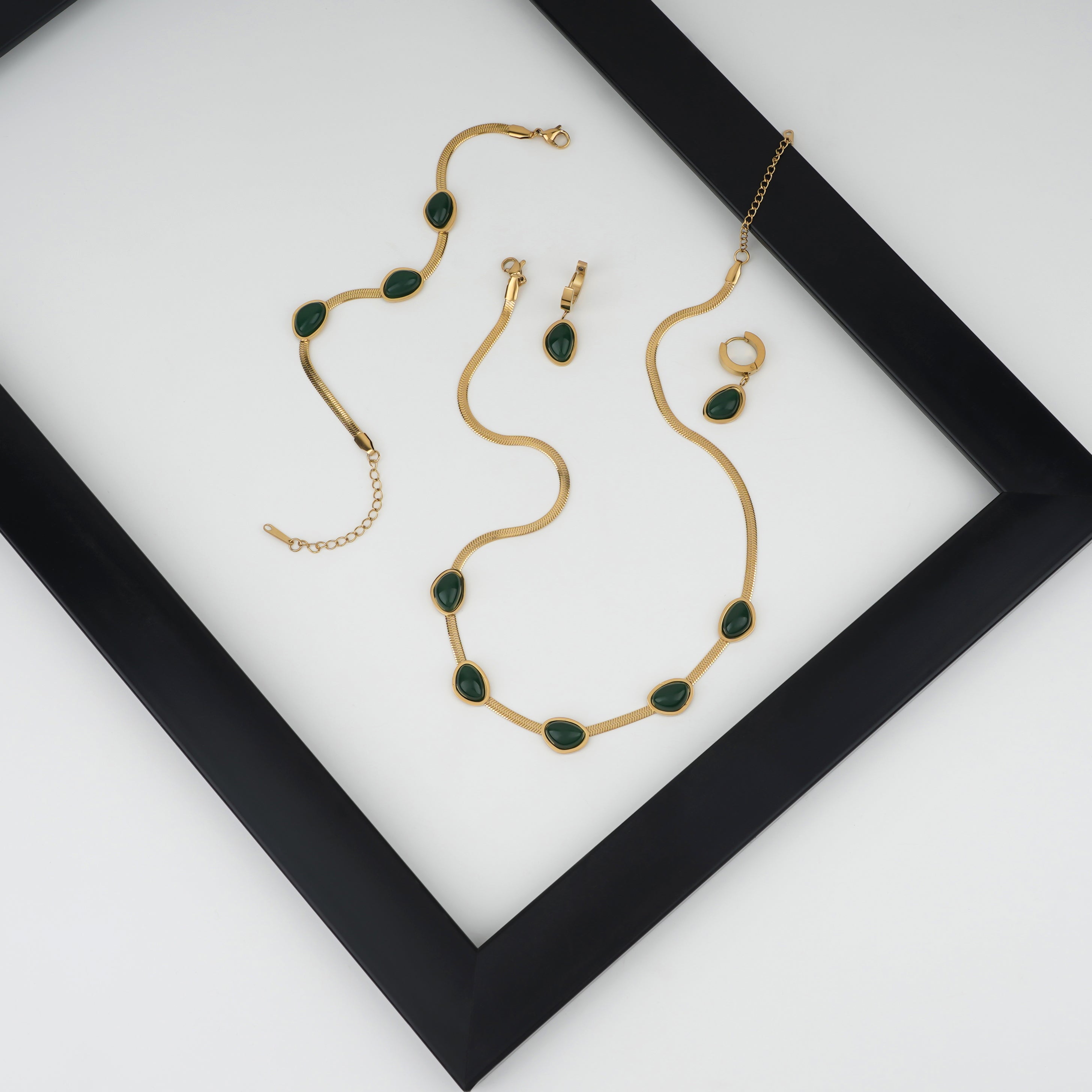 Emerald Luxe Green Stone Collection