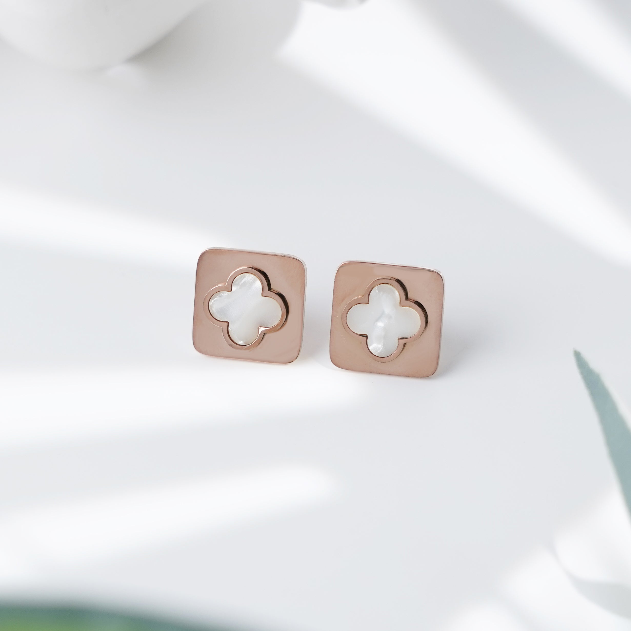 Elegant Four-Leaf Clover Square Earrings for Everyday Glam