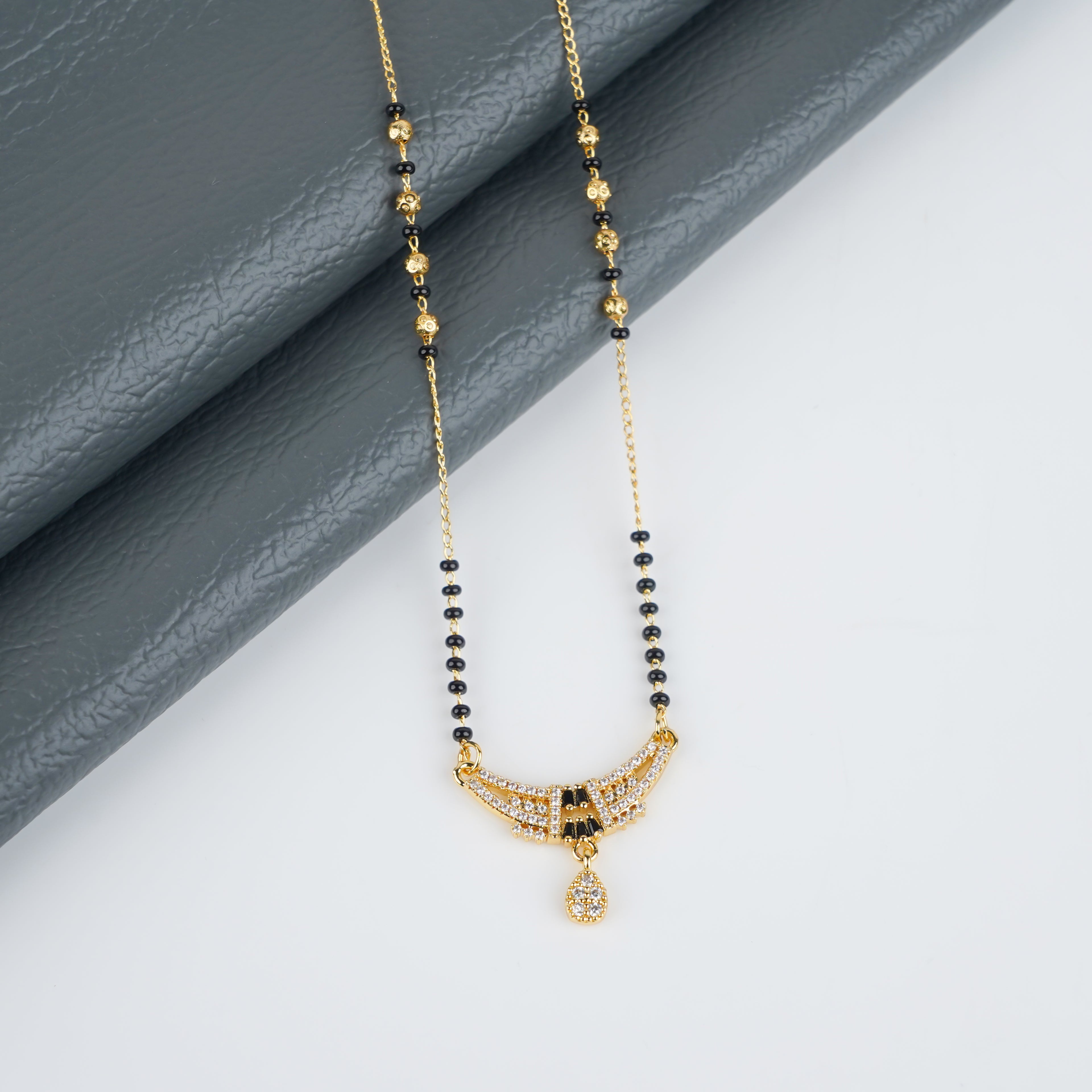 Yasmin Mangalsutra