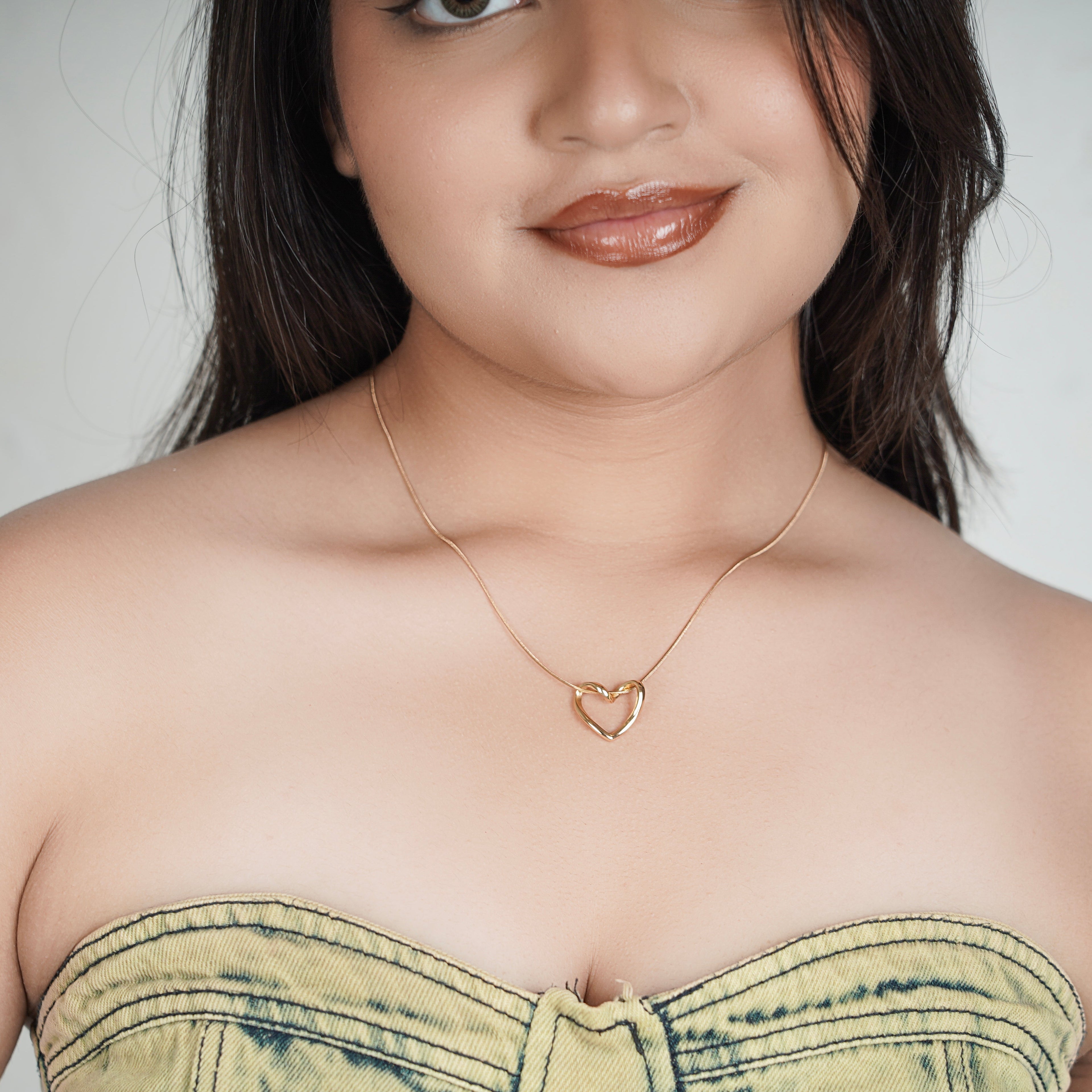 Golden Knot Heart Pendant Necklace