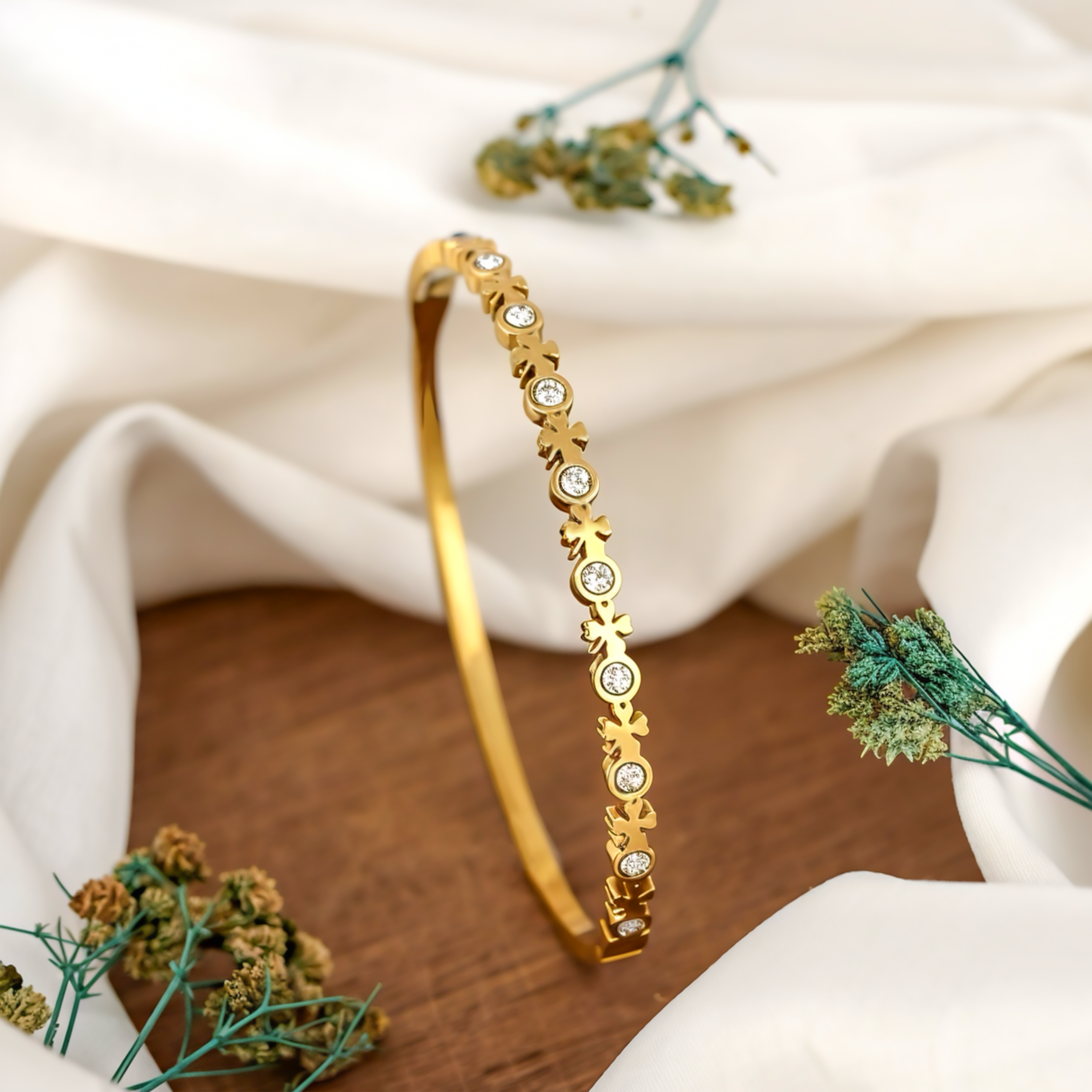 Parnika Bracelet