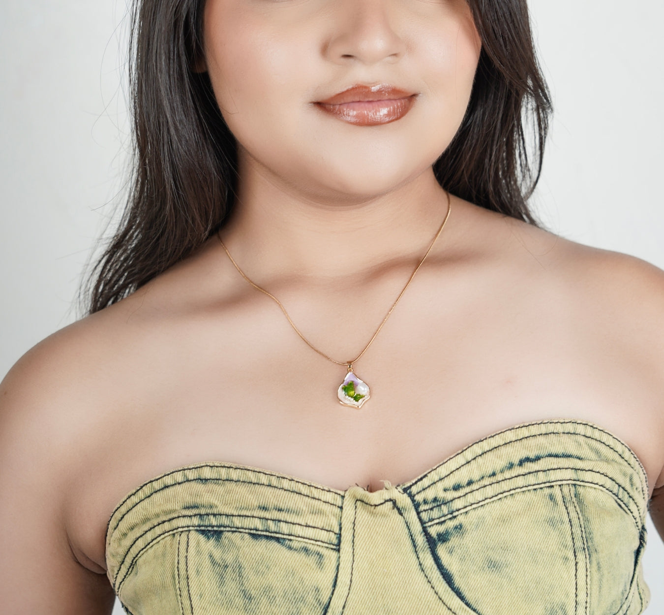 Pearl Flower Pendant Necklace
