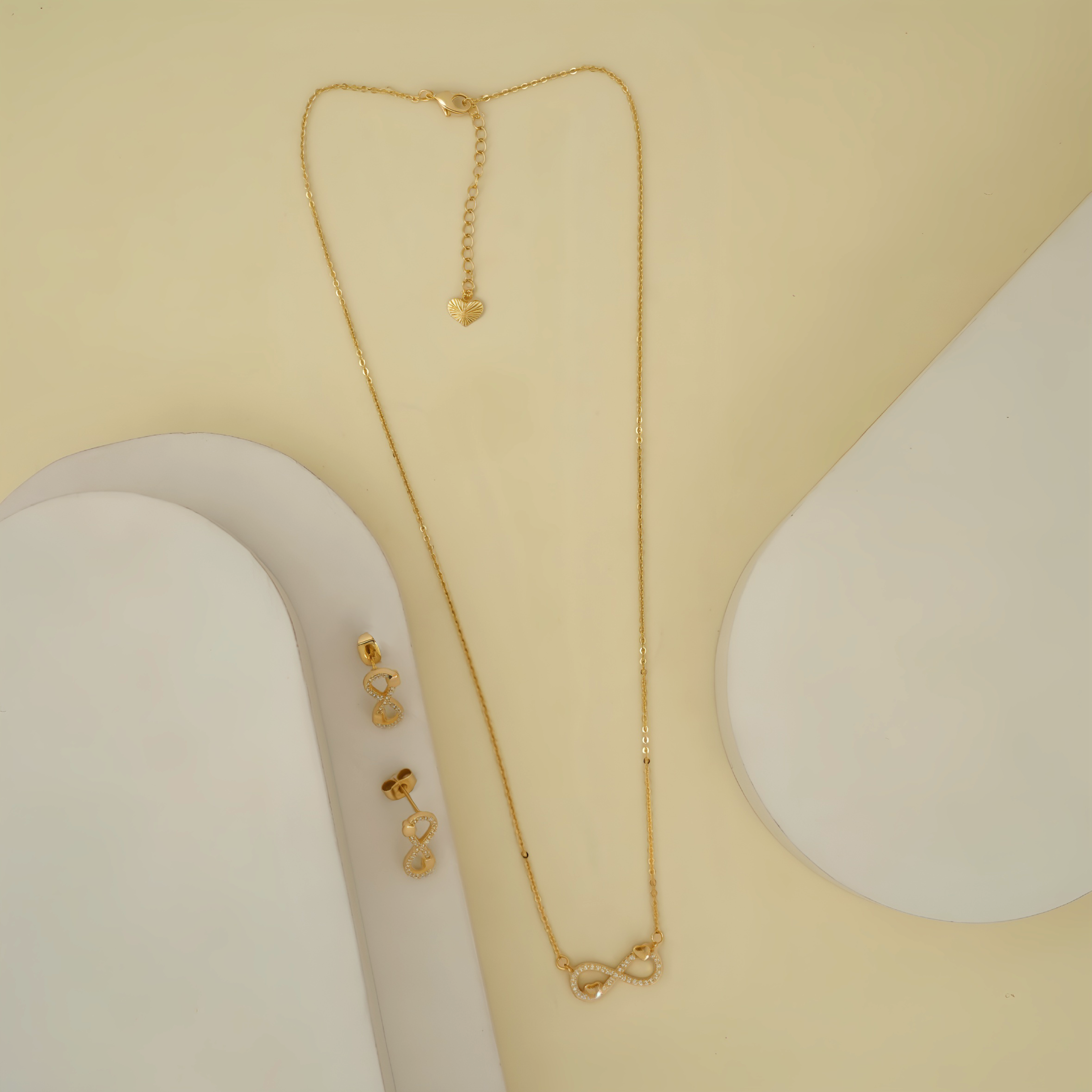 Infinity Heart Pendent Set