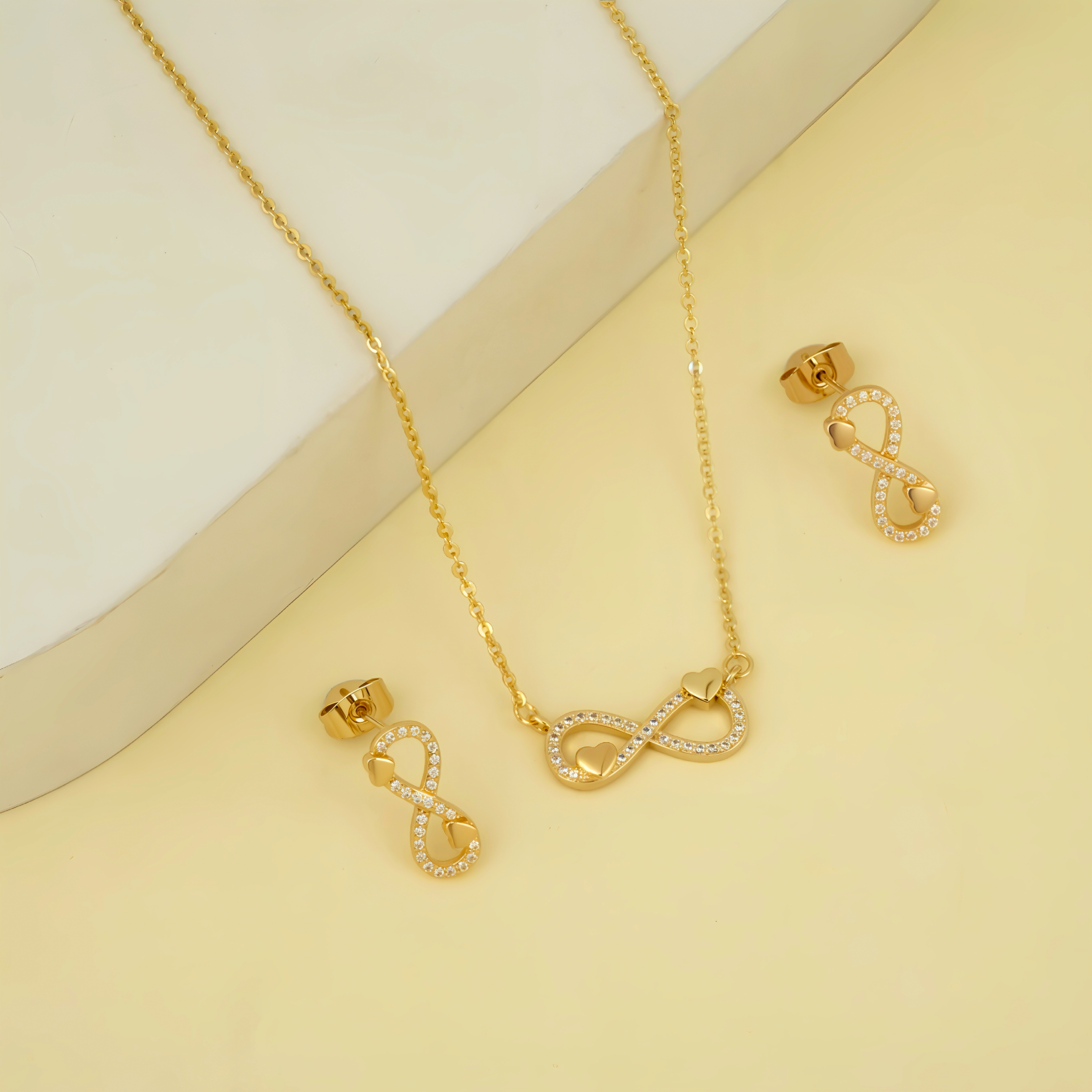 Infinity Heart Pendent Set