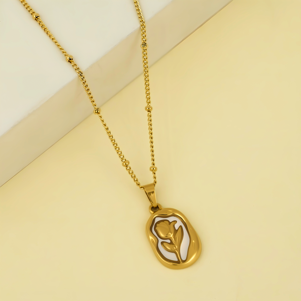 Artistic Gold Flower Necklace