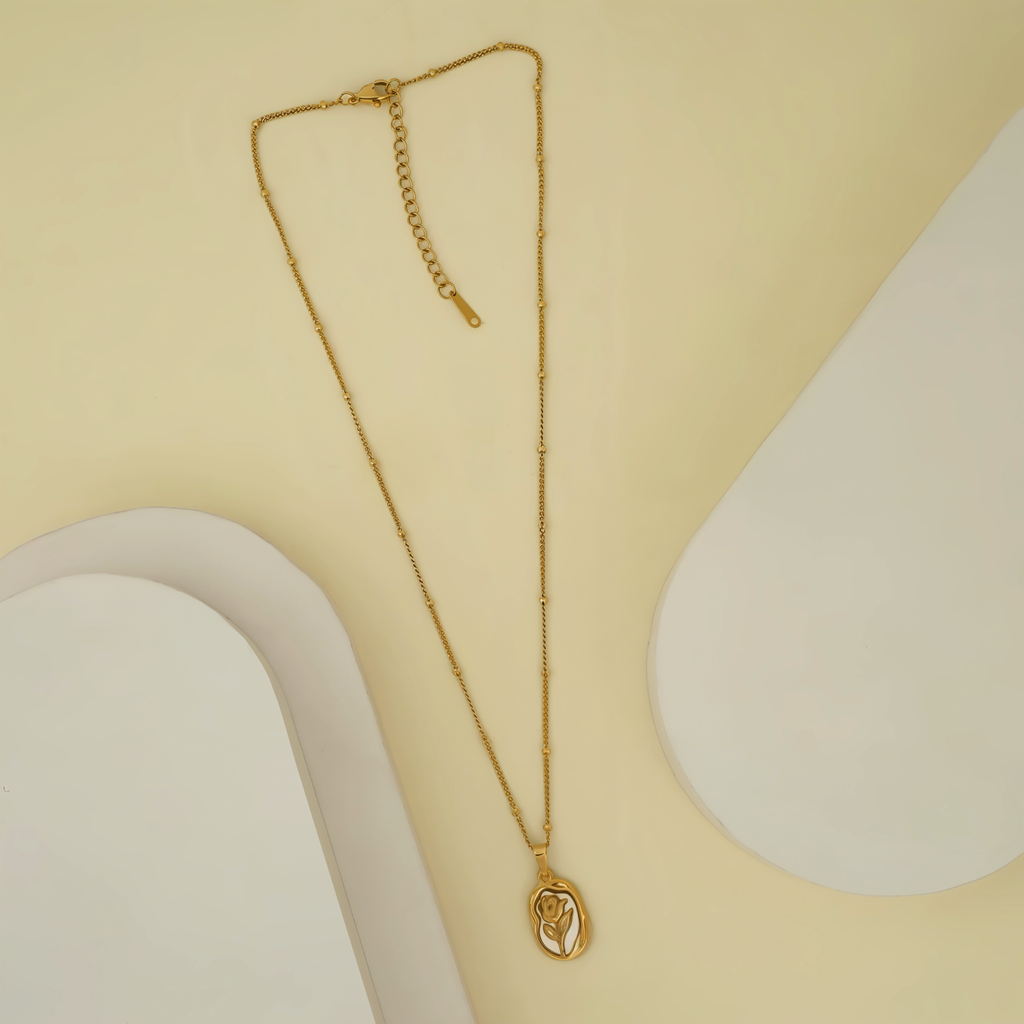 Artistic Gold Flower Necklace