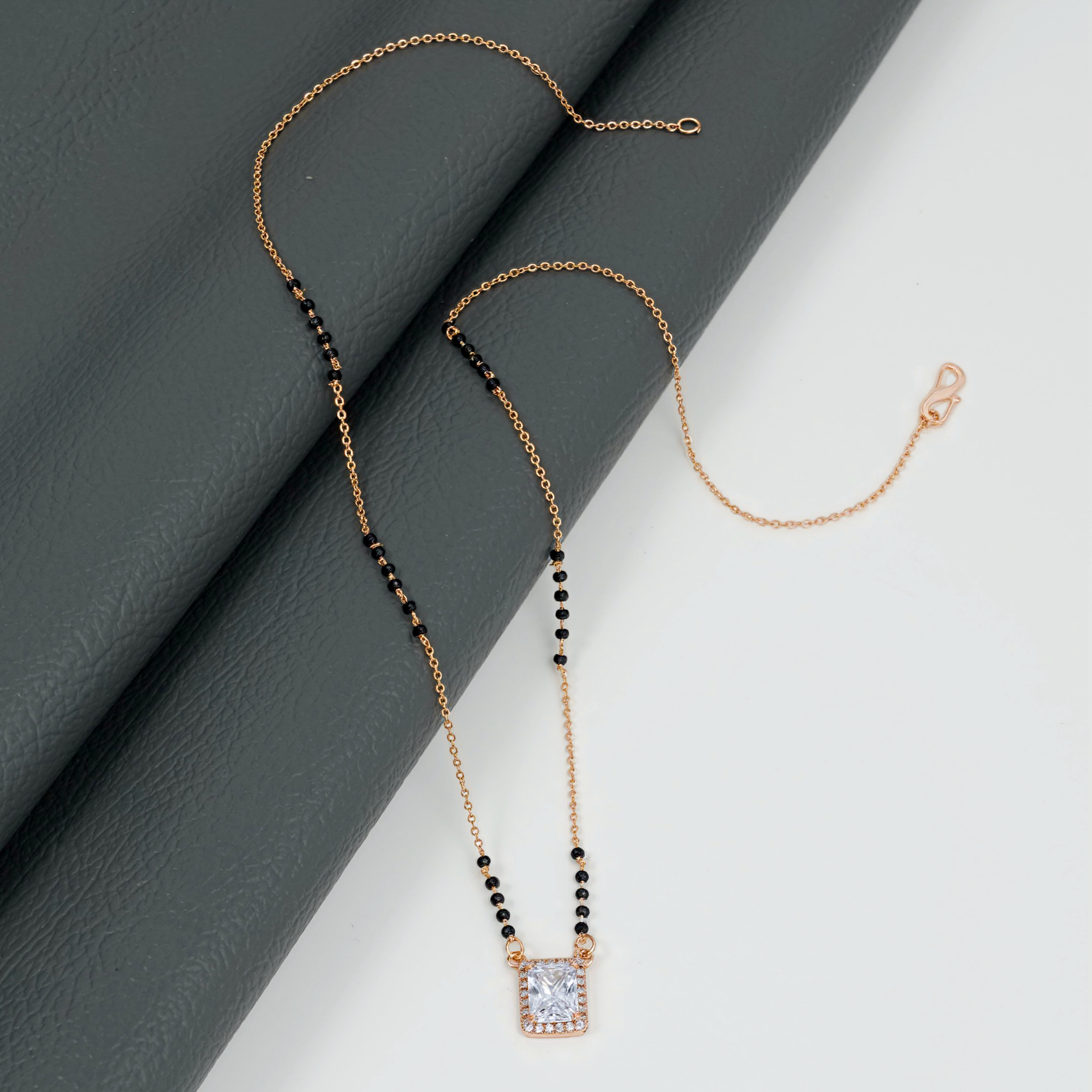 Square Pendant Mangalsutra