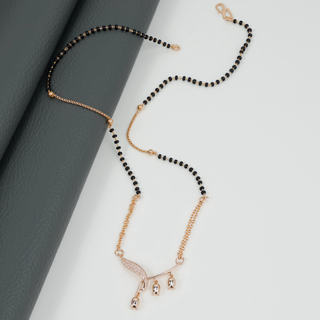 Sparkling Leaf Charm Mangalsutra